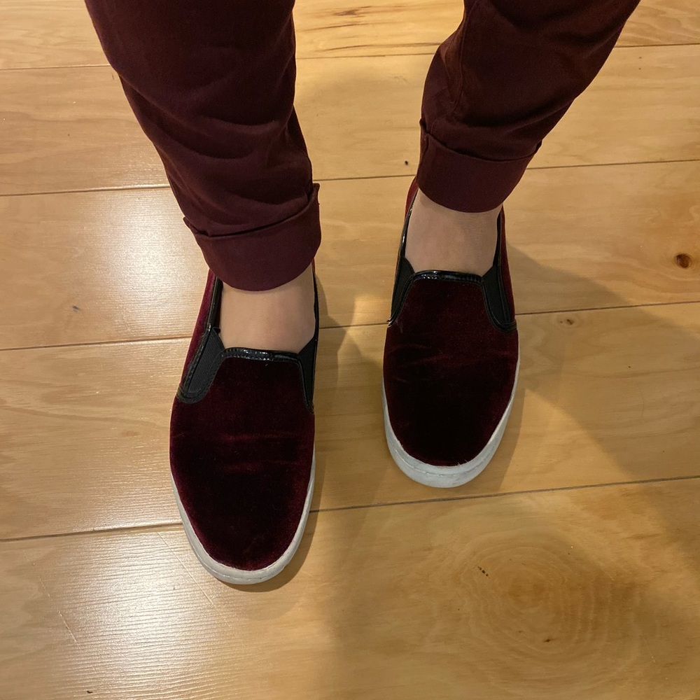 Report purple shoes from LF